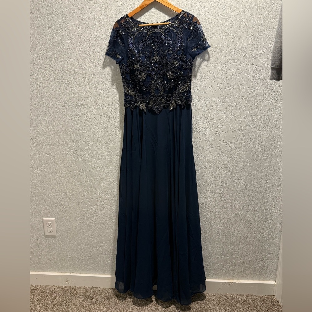 Xscape Evening Gown Womens 6 Navy Blue Excellent Beaded Chiffon Maxi Dress